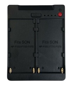 ANDOER - Andoer NPF-VM NP-F550 / F750 / F970 Piller için V-Montaj Dönüştürücü Adaptörü
