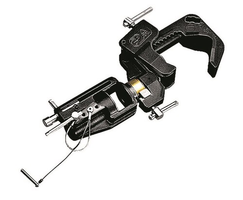 Avenger Swivelling Junior C-Clamp 28mm/1 1/8'' Gravity Cast C150