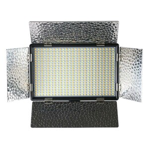 BF Pro - BF Pro S520 Bi-Color Kamera Üstü Led Işık + 2 Adet NP570 Batarya Ve Şarj Aleti Hediyeli