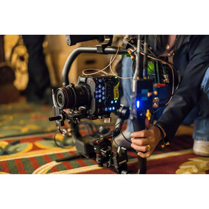 Canon EOS C400 6K Full-Frame Sinema Kamera - Thumbnail