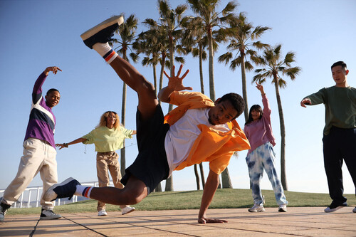 Canon EOS R10 Content Creator Kit