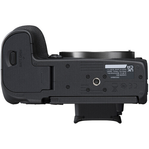 Canon EOS R7 18-150mm Aynasız Fotoğraf Makinesi (EF to EOS R Adaptör İle Birlikte)