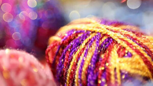 Canon RF 100mm f/2.8L Macro IS USM Lens - Thumbnail
