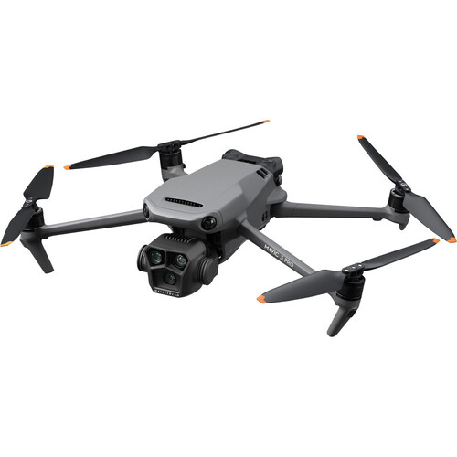 DJI Mavic 3 Pro Fly More Combo (DJI RC)