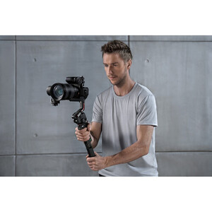 DJI RS 3 Combo Gimbal - Thumbnail