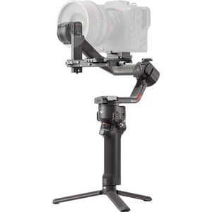 DJI RS 4 Pro Gimbal Stabilizer - Thumbnail