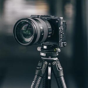 Falcam F22 & F38 & F50 Quick Release Sony ZV-E1 İçin Kafes - Thumbnail