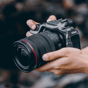 Falcam F22/F38 Canon EOS R5/R6 Video Rig Kit - Thumbnail