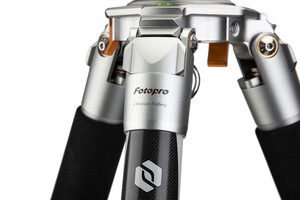 Fotopro TL-84C Karbon Fiber Tripod - Thumbnail
