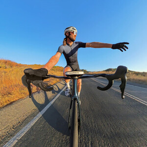 Insta360 Bike Computer Mount (Integrated Handlebars) - Thumbnail