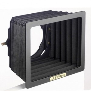 Lee Filter - LEE Filters Wide Angle Lens Hood + Filter Slot