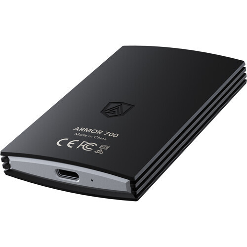 Lexar 2TB ARMOR 700 USB 3.2 Gen 2x2 Taşınabilir SSD (Siyah)