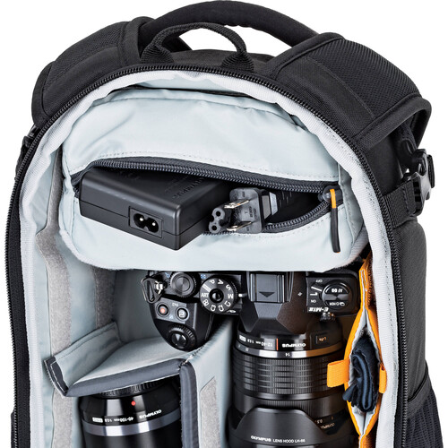 Lowepro Flipside 200 AW II Sırt Çantası (siyah)