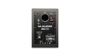M-Audio - M-AUDIO AV-32 Monitör Sistemi