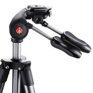 Manfrotto MK Compact Advanced Tripod - Thumbnail