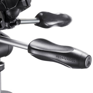 Manfrotto MK Compact Advanced Tripod - Thumbnail