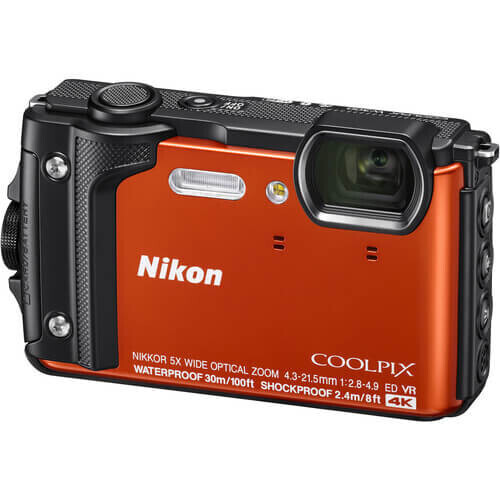 Nikon Coolpix W300 Dijital Kamera