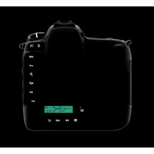 Nikon D5 Body DSLR Fotograf Makinesi