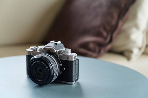 Nikon NIKKOR Z 40mm f/2 (SE) Lens ( 2750 TL Para İadesi )