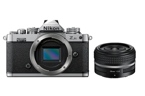 Nikon Z fc + 28mm f/2.8 SE Kit (Silver) ( 8250 TL Para İadesi )