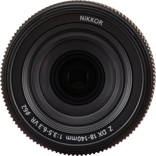 Nikon Z fc + Nikkor Z DX 18-140 VR Kit (Silver) ( 5500 TL Para İadesi )