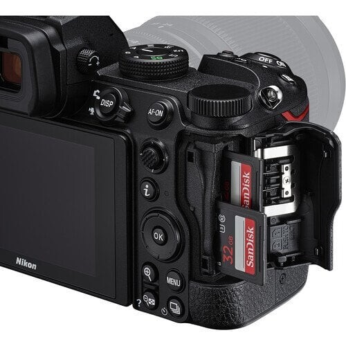 Nikon Z5 Body Aynasız Fotoğraf Makinesi ( 16500 TL Para İadesi )