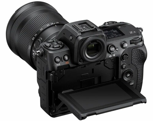Nikon Z8 + 24-120mm f/4 Lens Kit