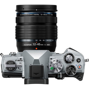 Olympus M.Zuiko Digital ED 12-45mm f/4 PRO Lens - Thumbnail