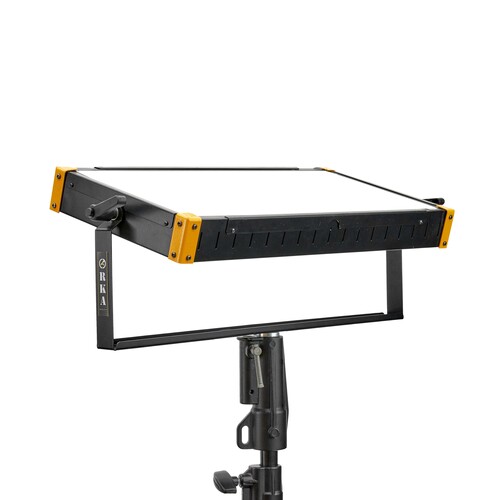 Orka Lighting 5600 Kelvin Studio Led XL OR-4014
