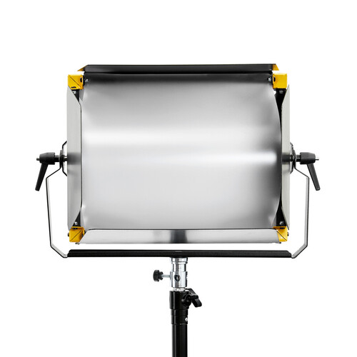 Orka Lighting Studio 3200 Kelvin Led X DMX 512 OR-4004