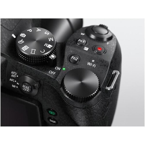 Panasonic DMC-FZ300EGK Dijital Kompakt Fotoğraf Makinesi