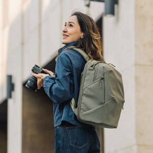 PGYTECH OneGo Lite Backpack 22L (Matte Black) – P‑CB‑355 Sırt Çantası - Thumbnail