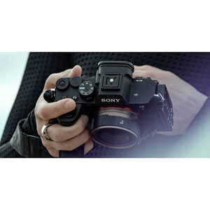Polarpro LightLeak 28mm f/11 Lens (Sony E) - Thumbnail