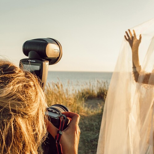Profoto 901233 A10 Air TTL-F Fujifilm Uyumlu Akülü Paraflaş