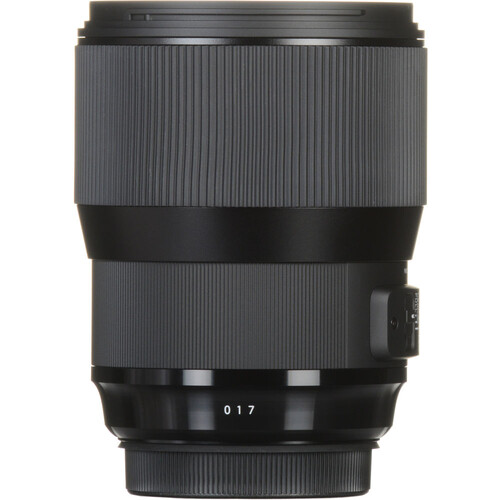 Sigma 135mm f/1.8 DG HSM ART Lens (Canon EF)