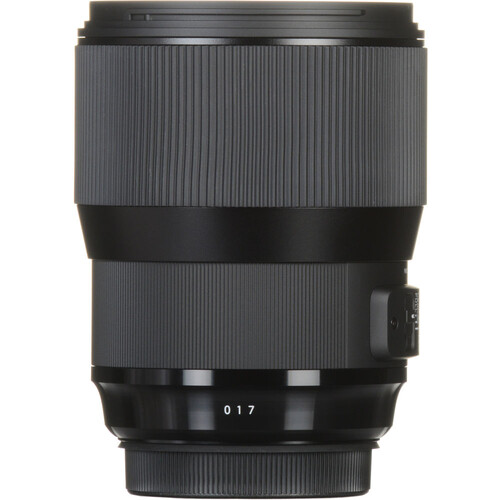 Sigma 135mm f/1.8 DG HSM ART Lens (Nikon F)