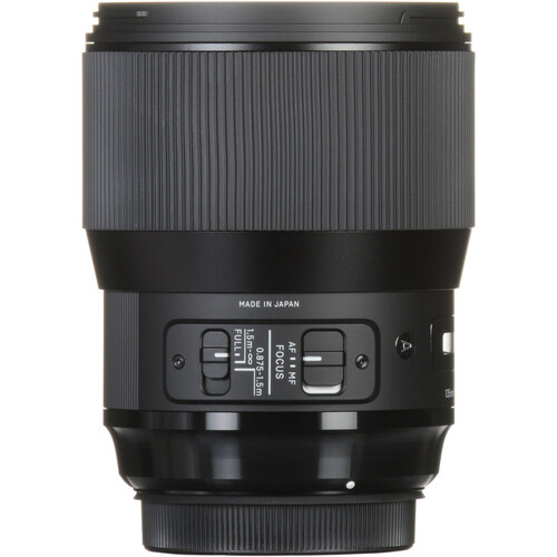 Sigma 135mm f/1.8 DG HSM ART Lens (Nikon F)