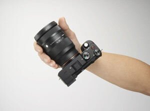 Sigma 28-70mm f/2.8 DG DN Contemporary Lens (Sony E) - Thumbnail