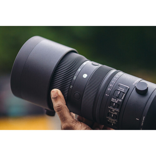 Sigma 70-200mm f/2.8 DG DN OS Spor Lens (Sony E)