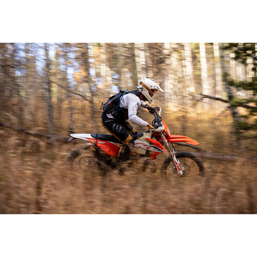 Sigma 70-200mm f/2.8 DG DN OS Spor Lens (Sony E)