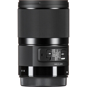 Sigma 70mm f/2.8 DG Macro Art Lens (Sony E) - Thumbnail