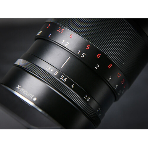 Sirui 50mm f/1.8 Anamorphic Lens (Fujifilm X)