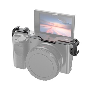 SmallRig - SmallRig BUC2334 Kızak Yer Değiştirme Sony A6100 / A6300 / A6400 / A6500