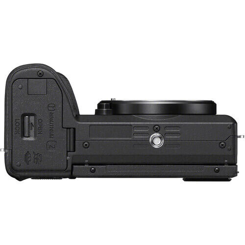 Sony A6600 18-135mm f/3.5-5.6 OSS Lensli Kit