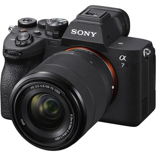 Sony a7 IV FE 28-70mm OSS Lensli Full Frame Aynasız Fotoğraf Makinesi