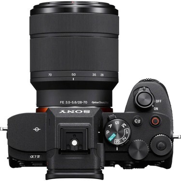 Sony A7 V + FE 28-70mm F3.5-5.6 OSS II Lens Kit