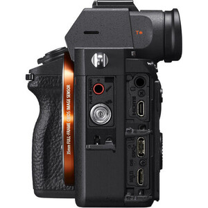 Sony A7R IIIA FE 24-70mm F/2.8GM Aynasız Fotoğraf Makinesi - Thumbnail