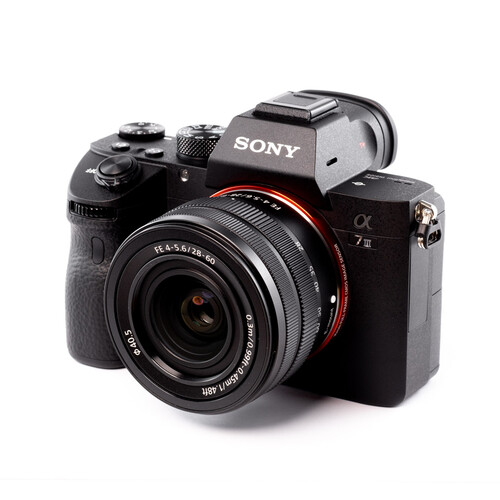 Sony Alpha A7 III 28-60mm Aynasız Fotoğraf Makinesi