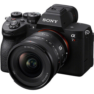 Sony FE 16mm f/1.8 G Lens (Sony E) - Thumbnail