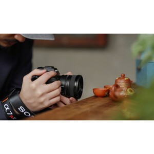 Sony FE 16mm f/1.8 G Lens (Sony E) - Thumbnail